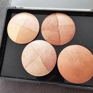 Shimmering Blush Palette
